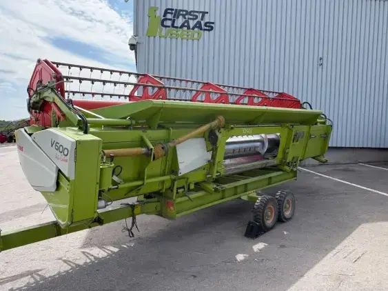 CLAAS LEXION 520 - Photo 14
