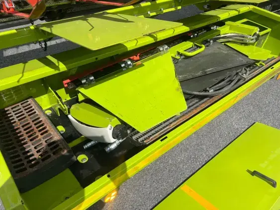 CLAAS Lexion 7500 - Photo 29