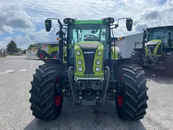 CLAAS Arion 470 - Photo 2