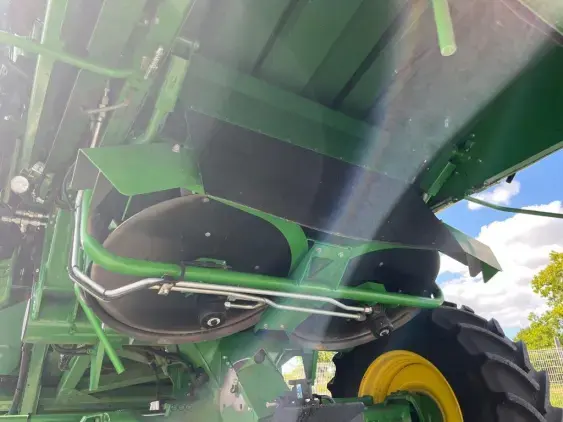 JOHN DEERE T560i HILLMASTER - Photo 11