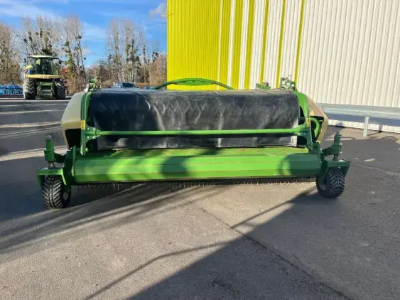 KRONE Easy Flow 380 S - Photo 2