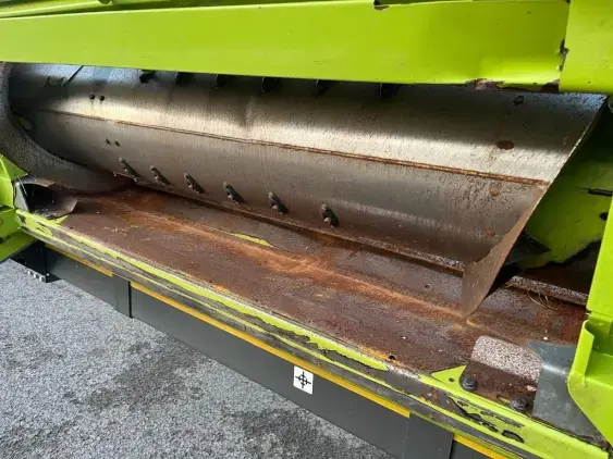 CLAAS LEXION 7600 - Photo 29