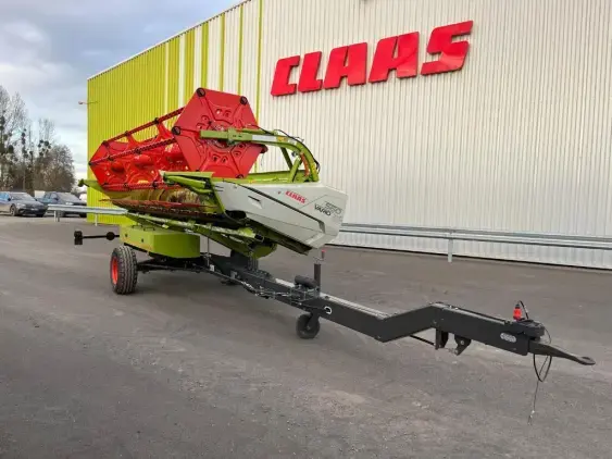 CLAAS Trion 520 - Photo 31