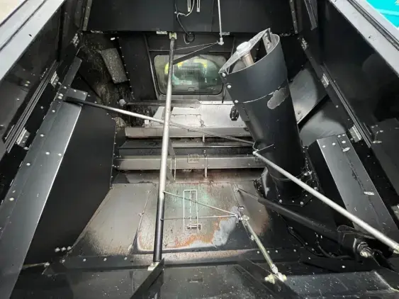 NEW HOLLAND CR 9080 ELEVATION - Photo 14