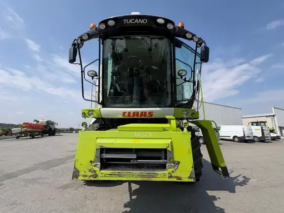 CLAAS TUCANO 420 - Photo 2