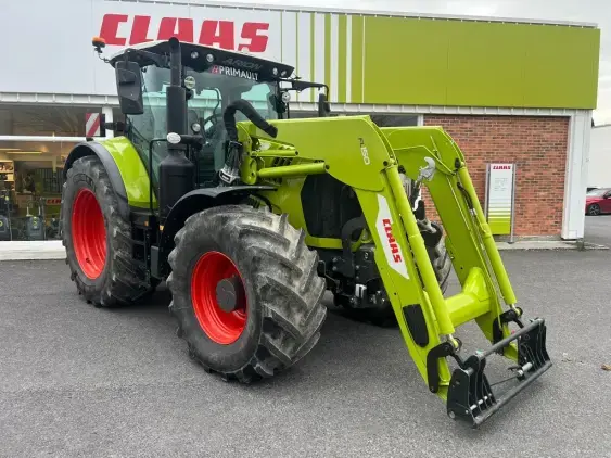 CLAAS ARION 660 - Photo 1