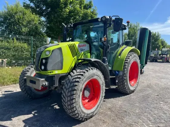 CLAAS Arion 420 - Photo 3