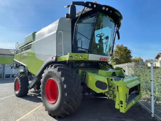 CLAAS LEXION 750 MONTANA - Photo 1