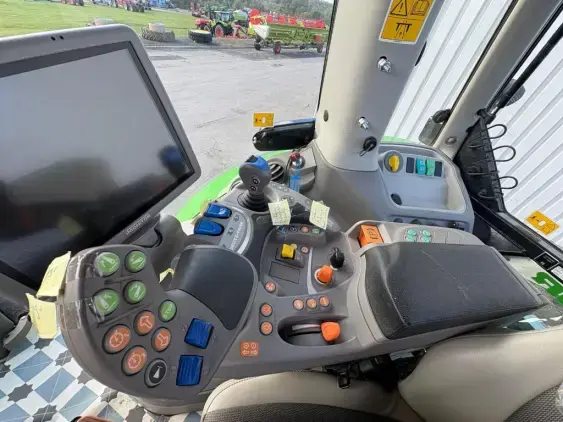 DEUTZ FAHR TTV 7250 - Photo 11