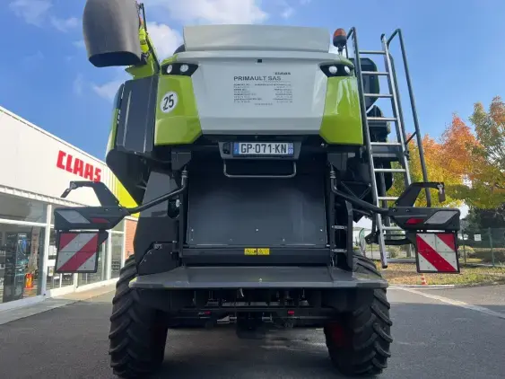 CLAAS Lexion 7500 TT  - Photo 6