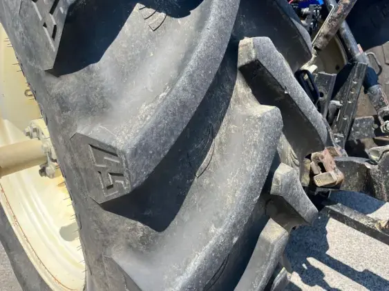 NEW HOLLAND T7.245 - Photo 12