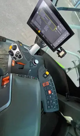 CLAAS JAGUAR 950 - Photo 15