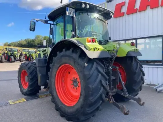 CLAAS Arion 640 CiS - Photo 4