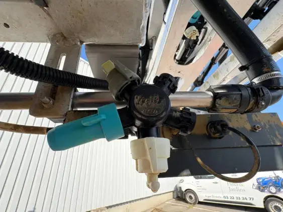 KUHN Metris 4102 - Photo 12