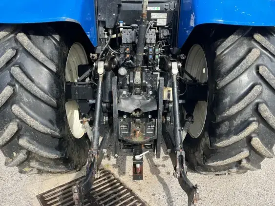 NEW HOLLAND T7.230 - Photo 10