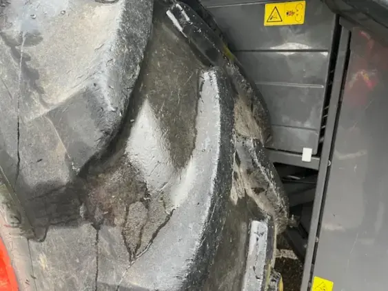 CLAAS LEXION 650 - Photo 12