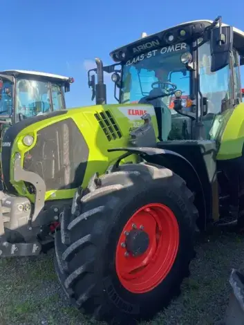 CLAAS ARION 630 - Photo 5