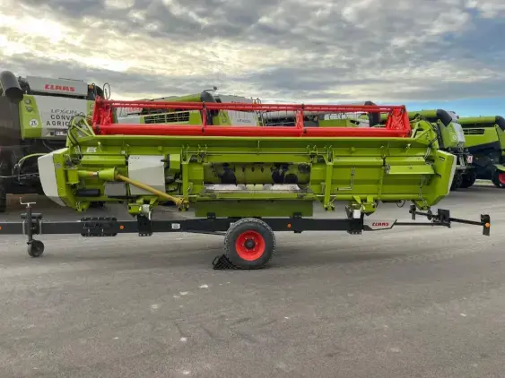 CLAAS Trion 520 - Photo 28