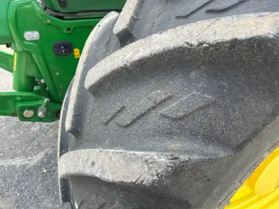 JOHN DEERE 6R250 - Photo 11