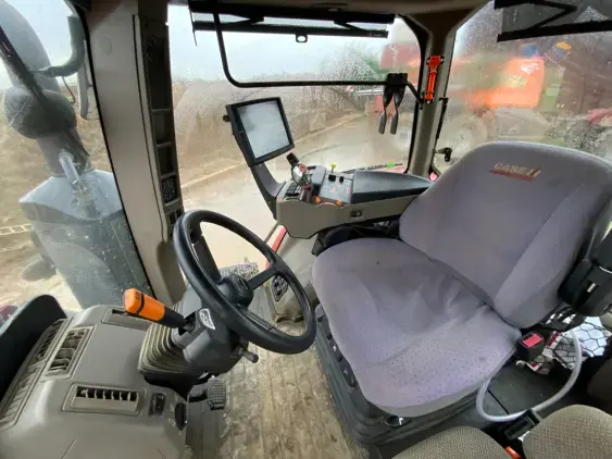 CASE IH MAGNUM 340 - Photo 14