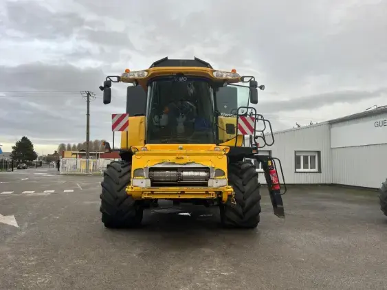NEW HOLLAND CR 9080 ELEVATION - Photo 2