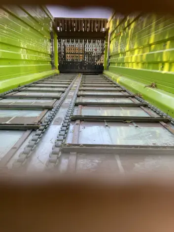 CLAAS Cargos 9600 tridem  - Photo 4