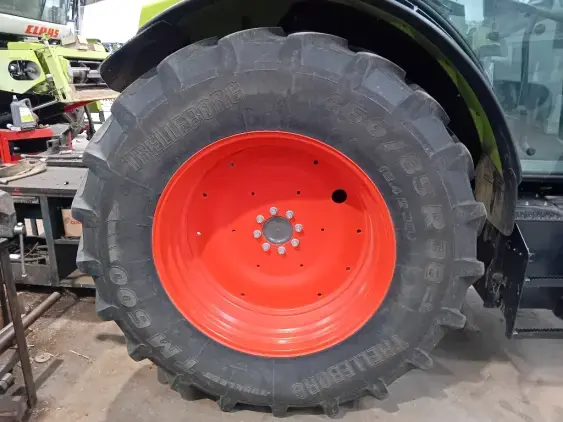 CLAAS ARION 450 PANORAMIC - Photo 14