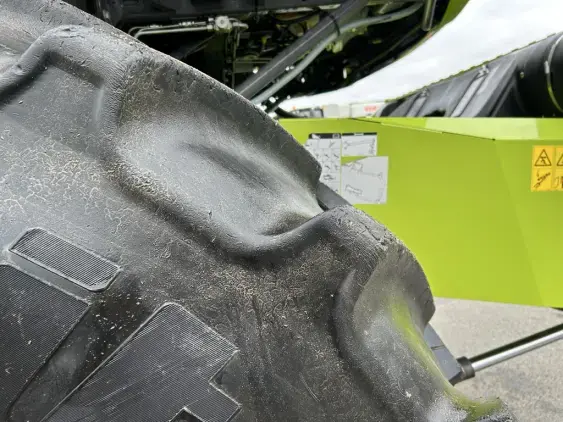 CLAAS Trion 650  - Photo 10