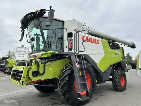 CLAAS Trion 650  - Photo 3