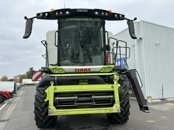 CLAAS Trion 650  - Photo 2