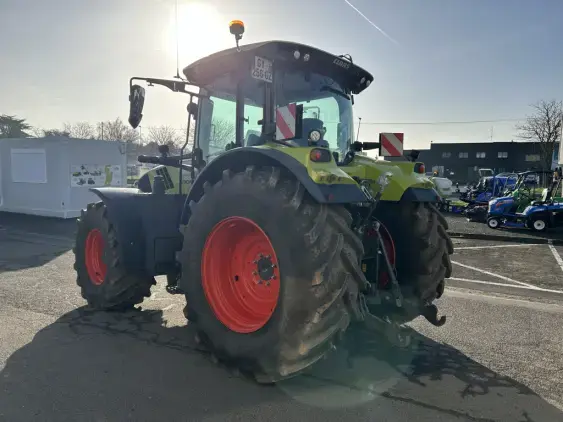 CLAAS 630 cmatic  - Photo 7