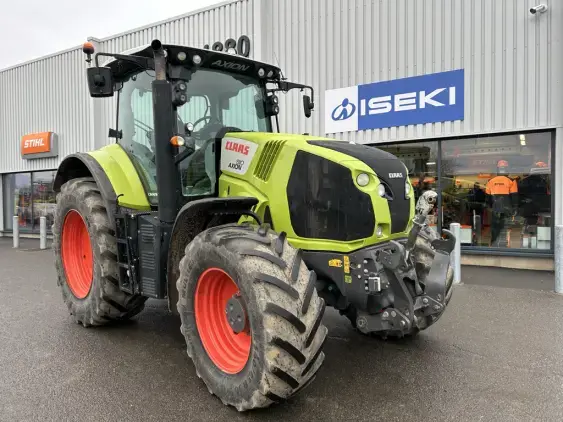 CLAAS Axion 810 cmatic  - Photo 14