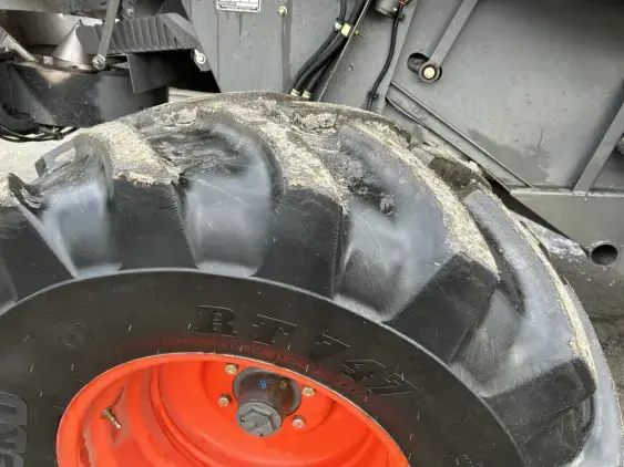 CLAAS LEXION 540 - Photo 10