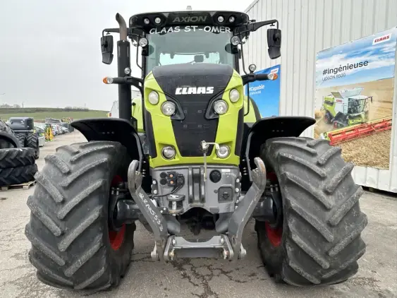 CLAAS AXION 810 - Photo 2
