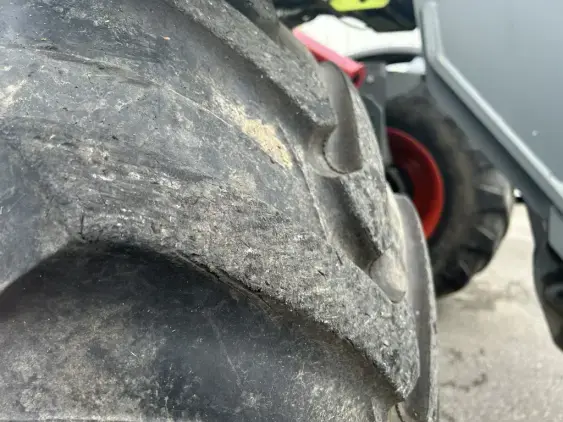 CLAAS SCORPION 736 - Photo 13