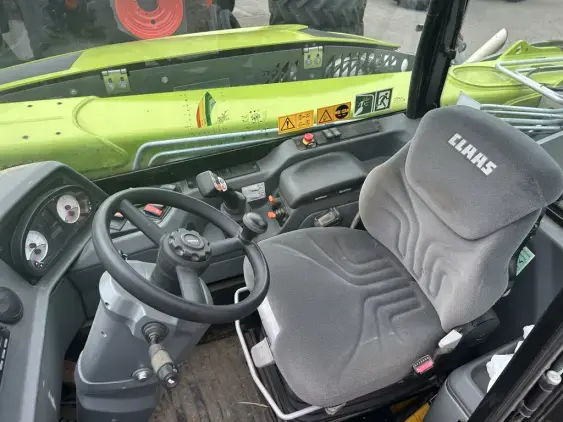 CLAAS SCORPION 736 - Photo 9