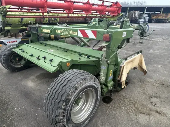 KRONE EASY CUT 3210 CV - Photo 8