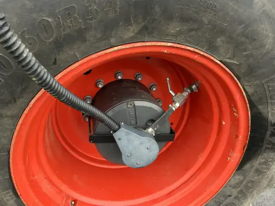 CLAAS AXION 960 CEBIS - Photo 15