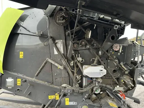 CLAAS VARIANT 480 - Photo 9