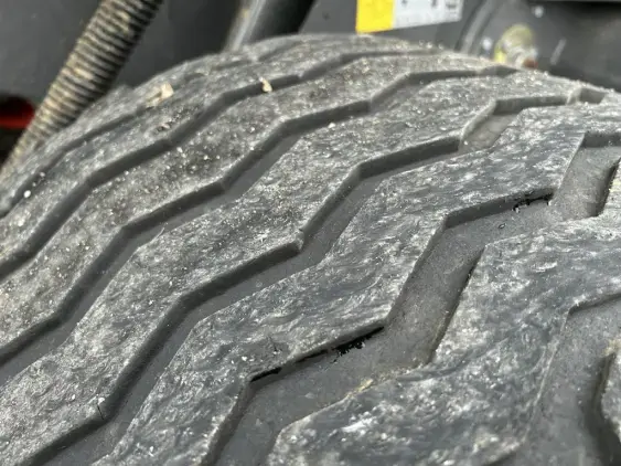 CLAAS VARIANT 480 - Photo 15