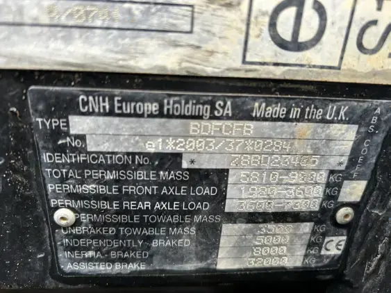 NEW HOLLAND T 6070 electro command  - Photo 12