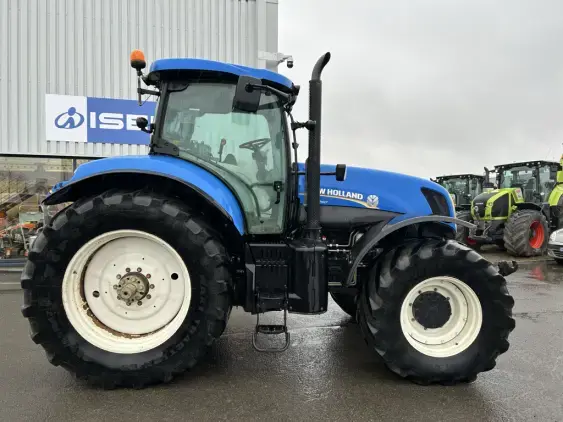 NEW HOLLAND T7 250 - Photo 8