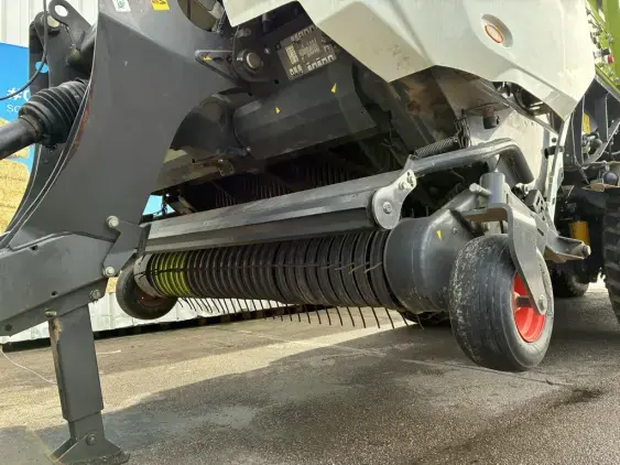 CLAAS CARGOS 9600 TRIDEM - Photo 8