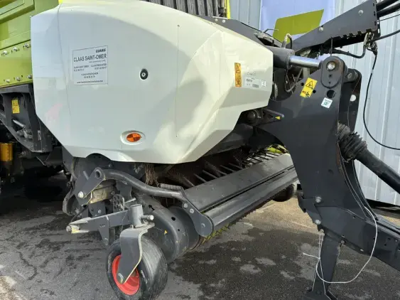 CLAAS CARGOS 9600 TRIDEM - Photo 12