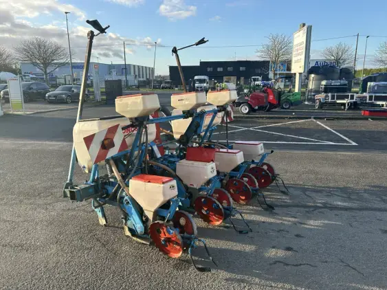 MONOSEM 4 rangs pnu  - Photo 5