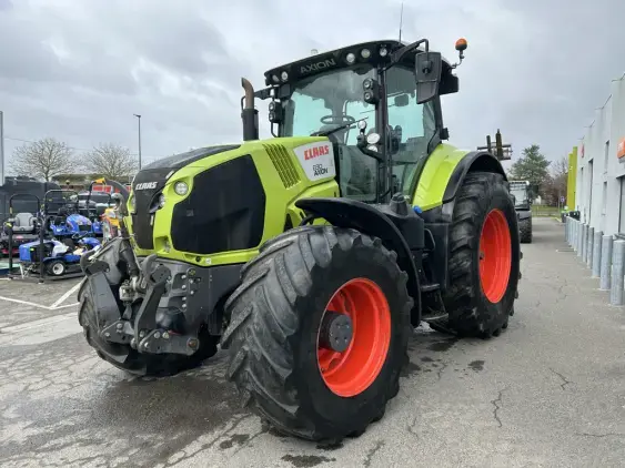 CLAAS AXION 830 CMATIC - Photo 4