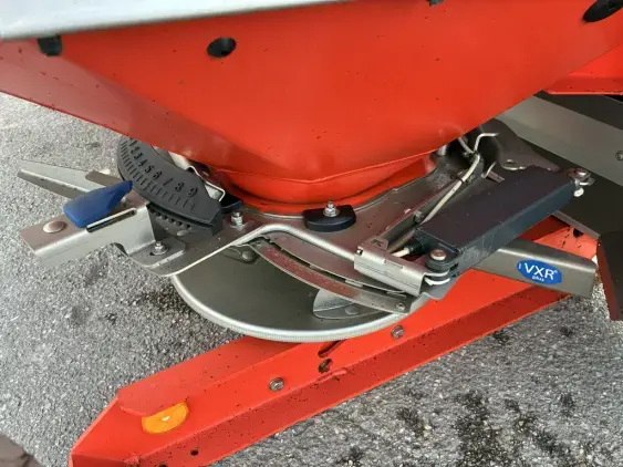 KUHN AXIS 50.1 W - Photo 13