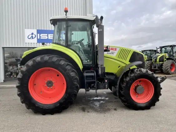 CLAAS AXION 810 - Photo 8