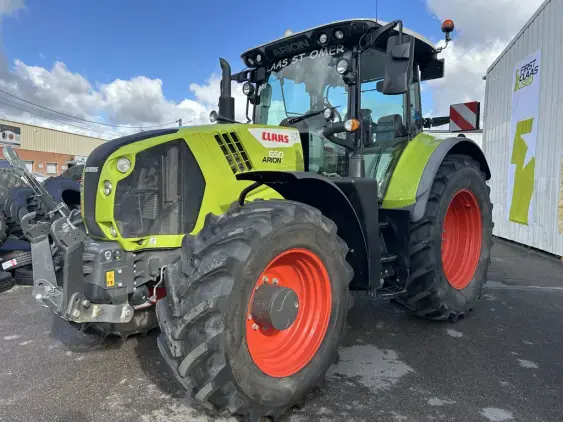 CLAAS ARION 650 CIS+ - Photo 3