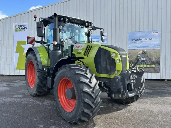 CLAAS ARION 650 CIS+ - Photo 1